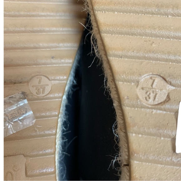 🎉 Bundle 3/$10 Bamboo Buckle Slides Women’s Size 7 - Picture 5 of 11